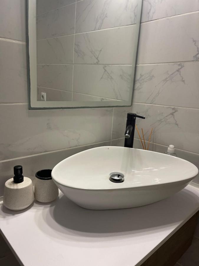Alloggio in famiglia Mediterranean House - Privadas En Casa Compartida *