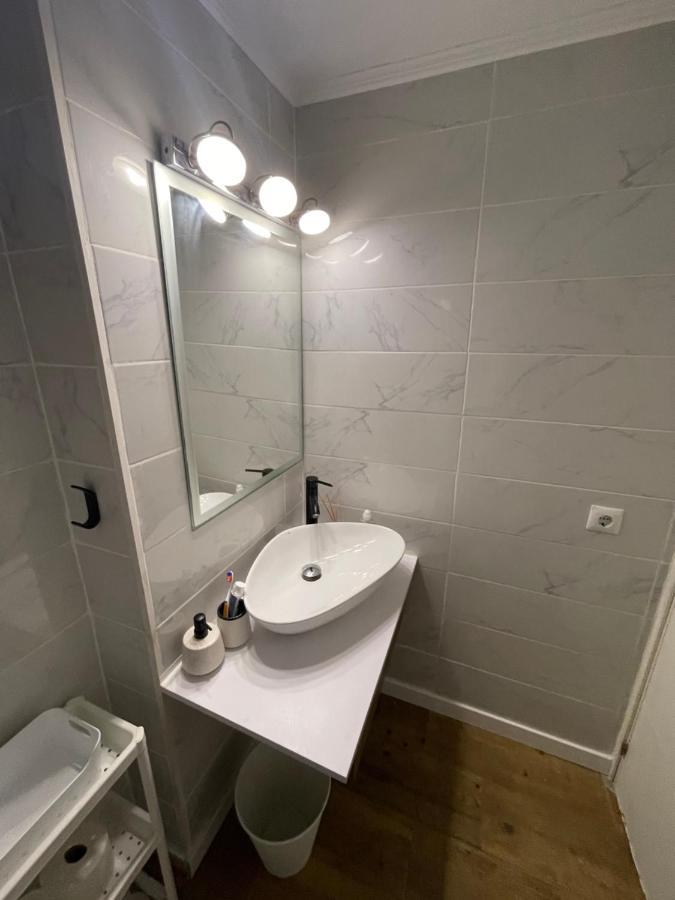 Mediterranean House - Privadas En Casa Compartida Alloggio in famiglia *