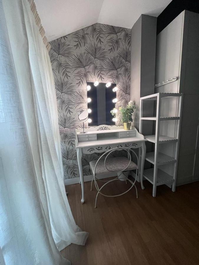 Alloggio in famiglia Mediterranean House - Privadas En Casa Compartida Mairena del Aljarafe