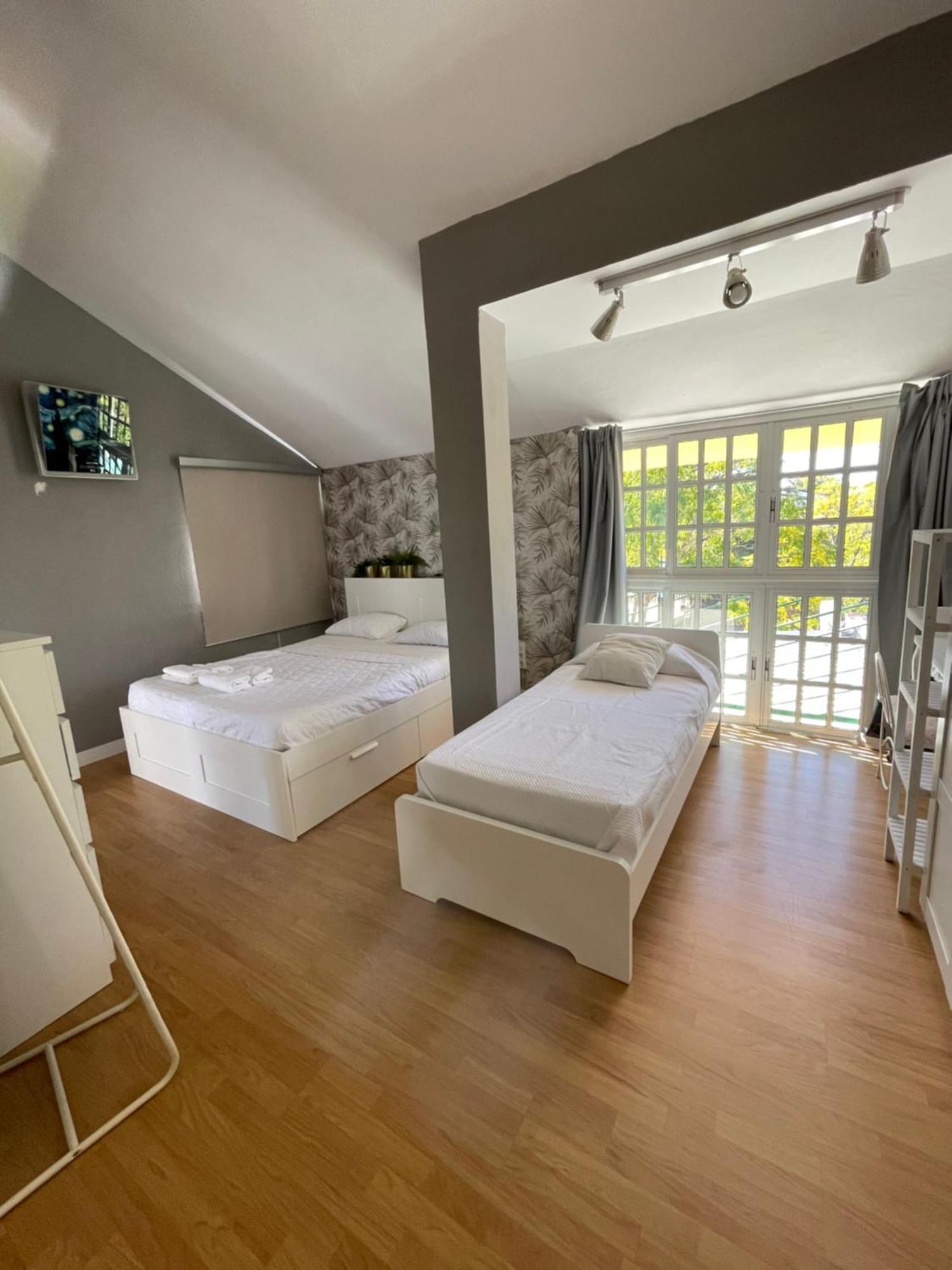 Mediterranean House - Privadas En Casa Compartida Alloggio in famiglia