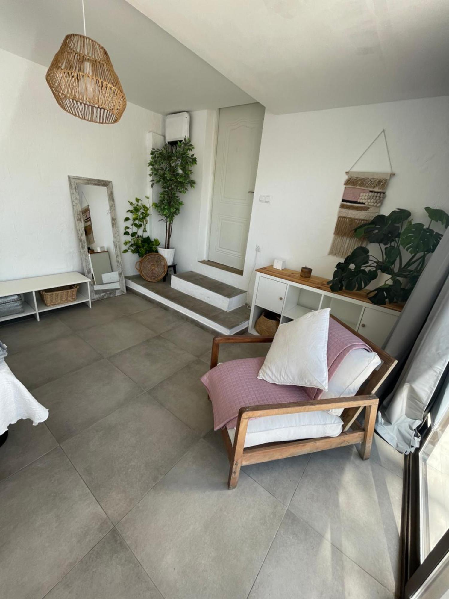 Mediterranean House - Privadas En Casa Compartida Alloggio in famiglia Mairena del Aljarafe