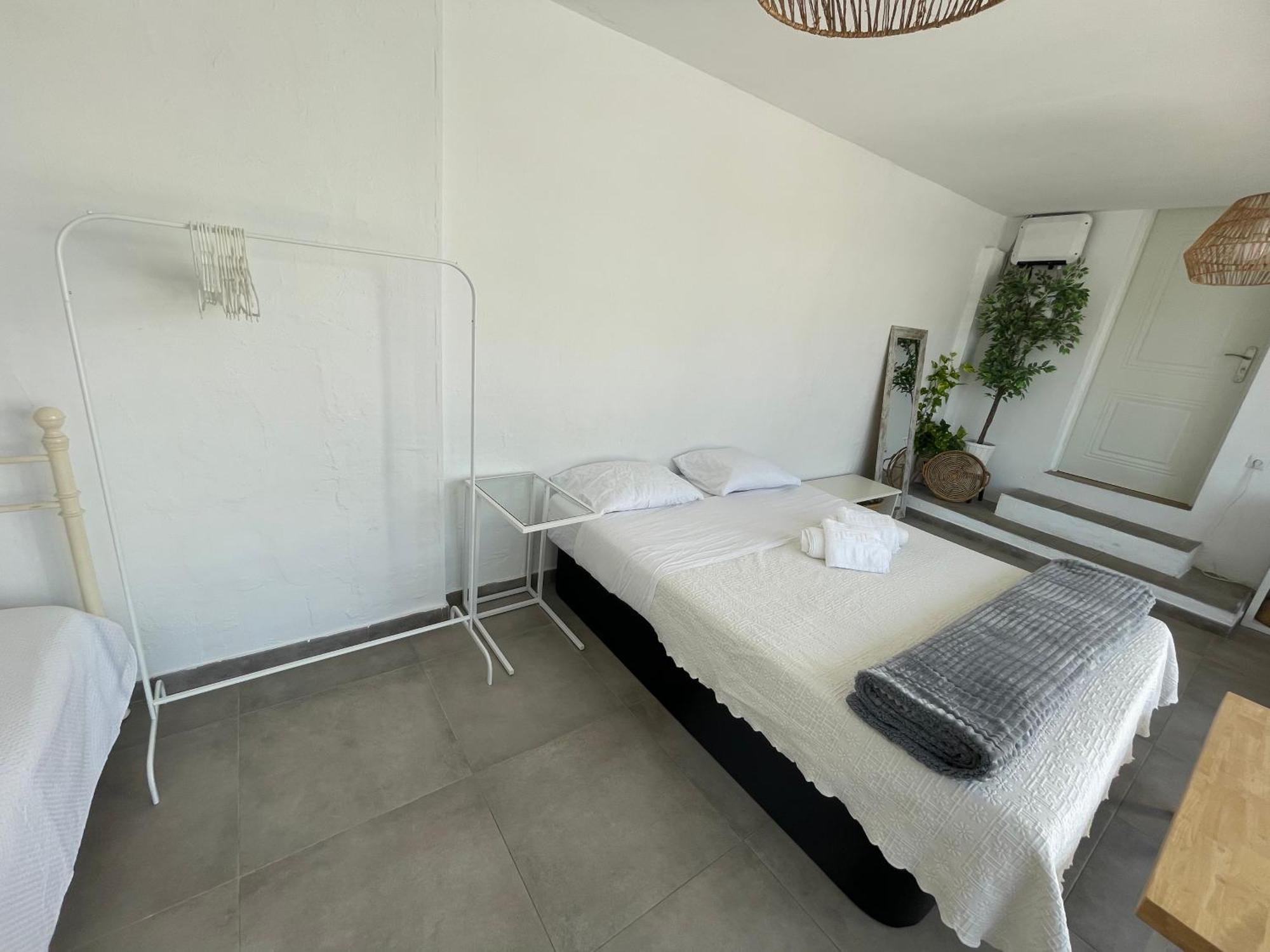 Alloggio in famiglia Mediterranean House - Privadas En Casa Compartida *